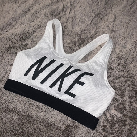 Nike Dri-Fit Mesh Sports Bra - Picture 4 of 4